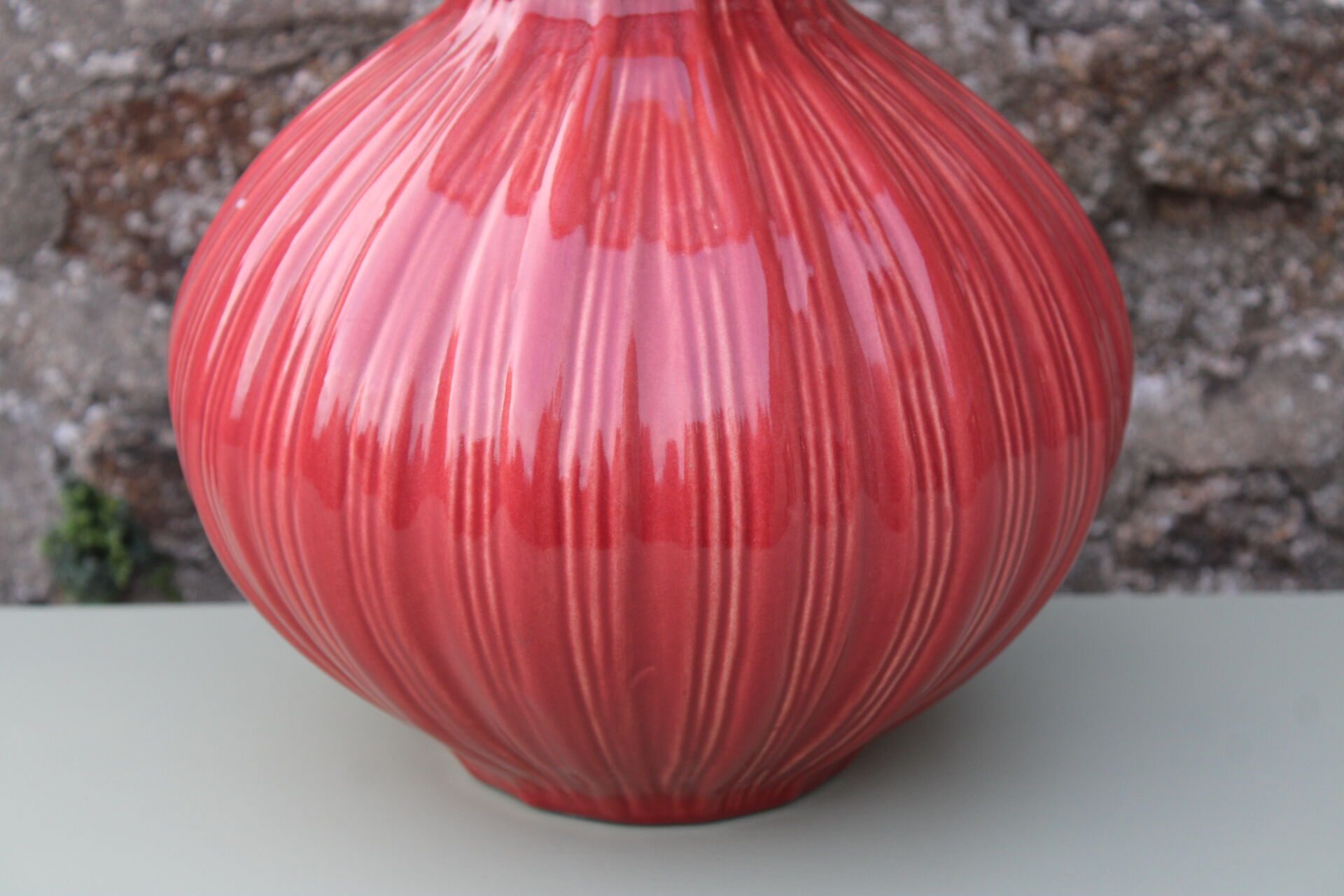 Bedside lamp and rope lampshade