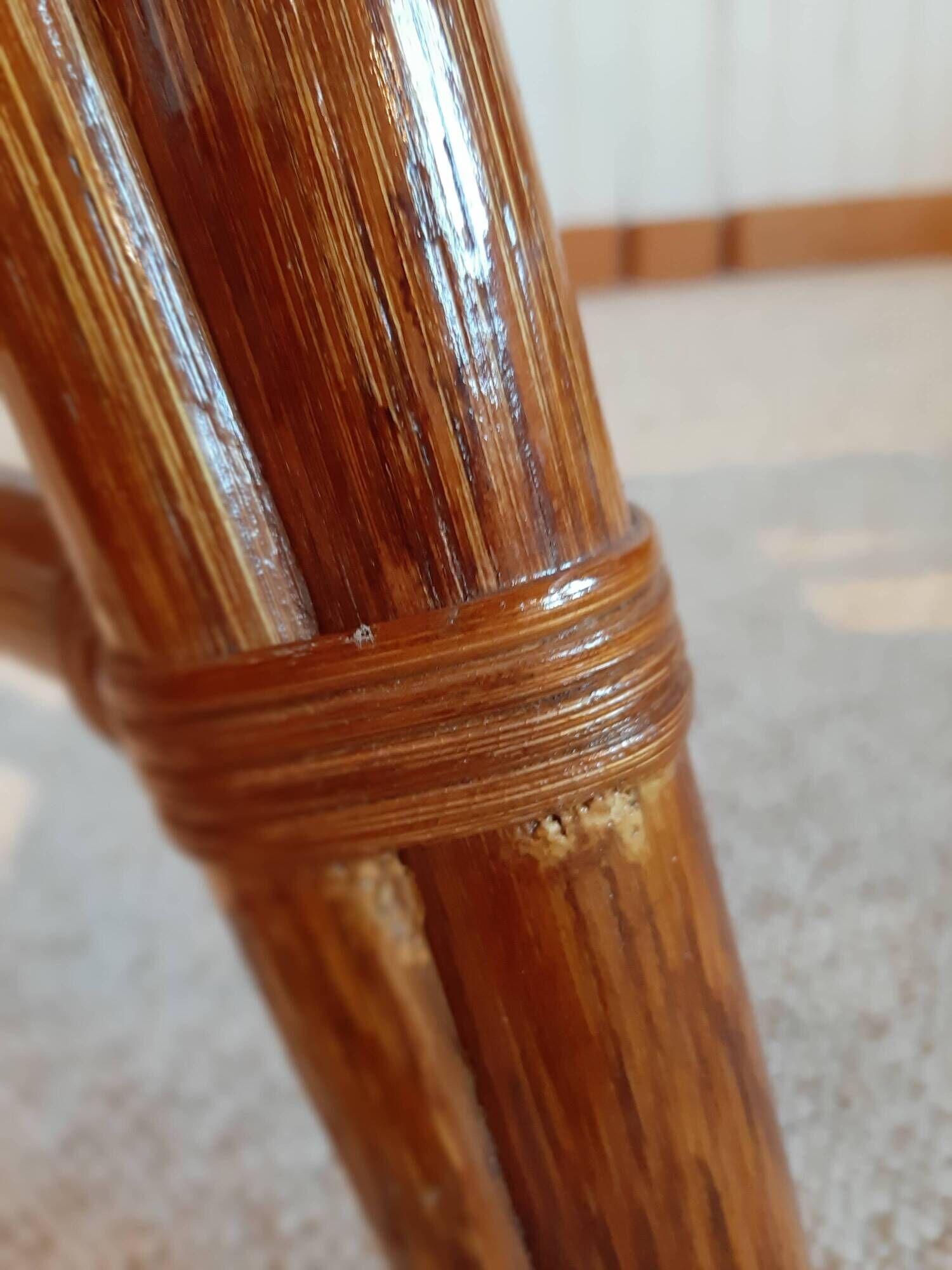 Set of 2 armchairs in adult varnished woven rattan