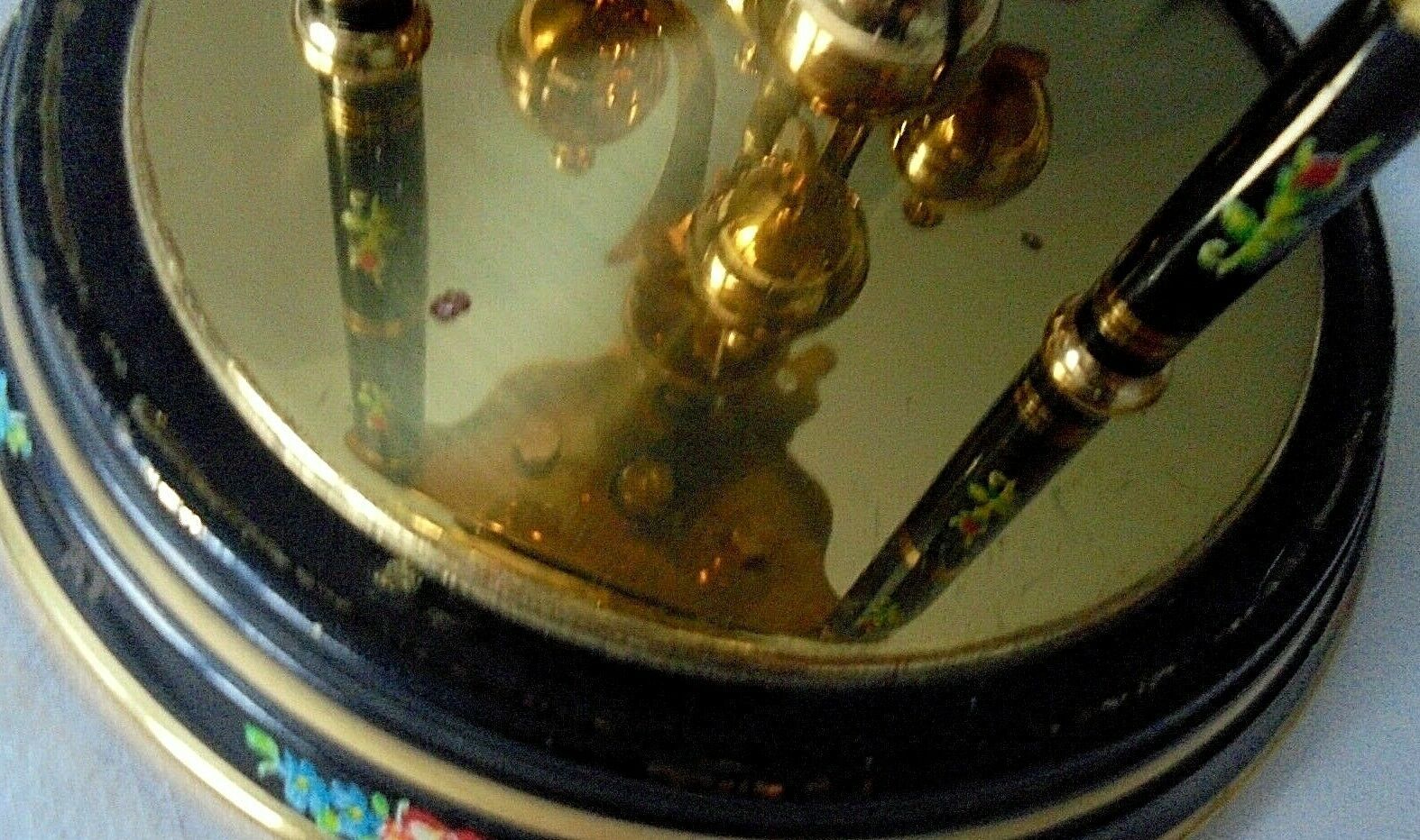 Old perpetual movement Kundo pendulum