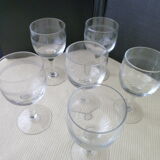Set of 6 old balloon-shaped wine glasses