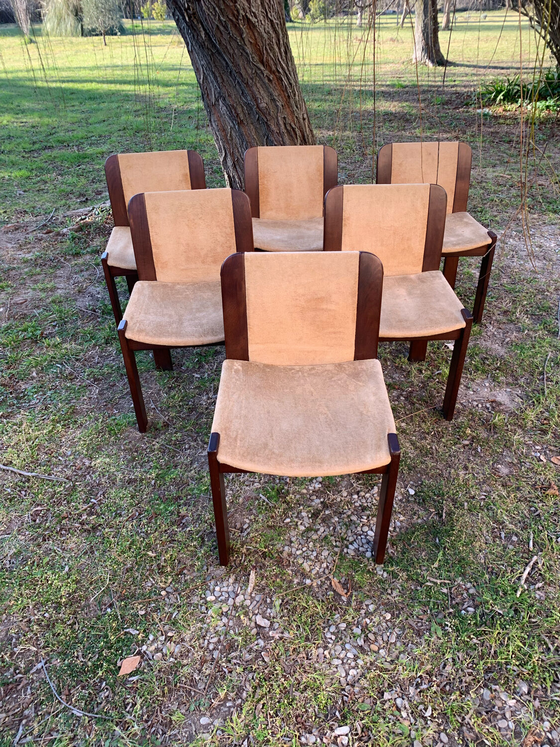 Series of 6 70s Scandinavian style chairs