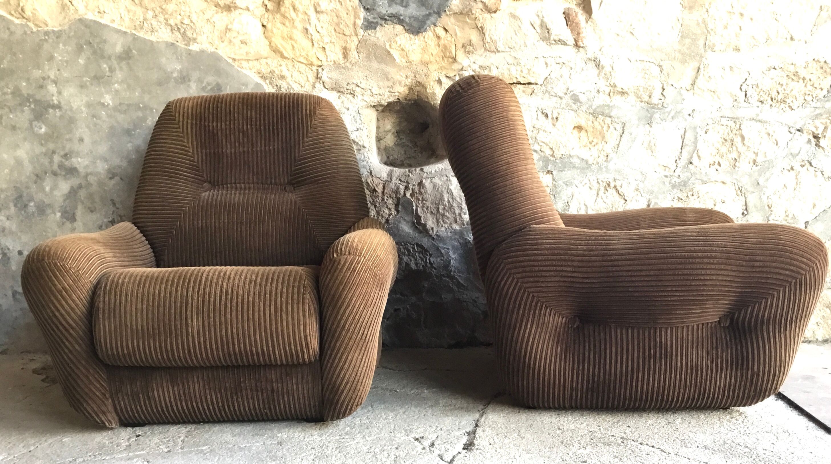 Space-age armchair