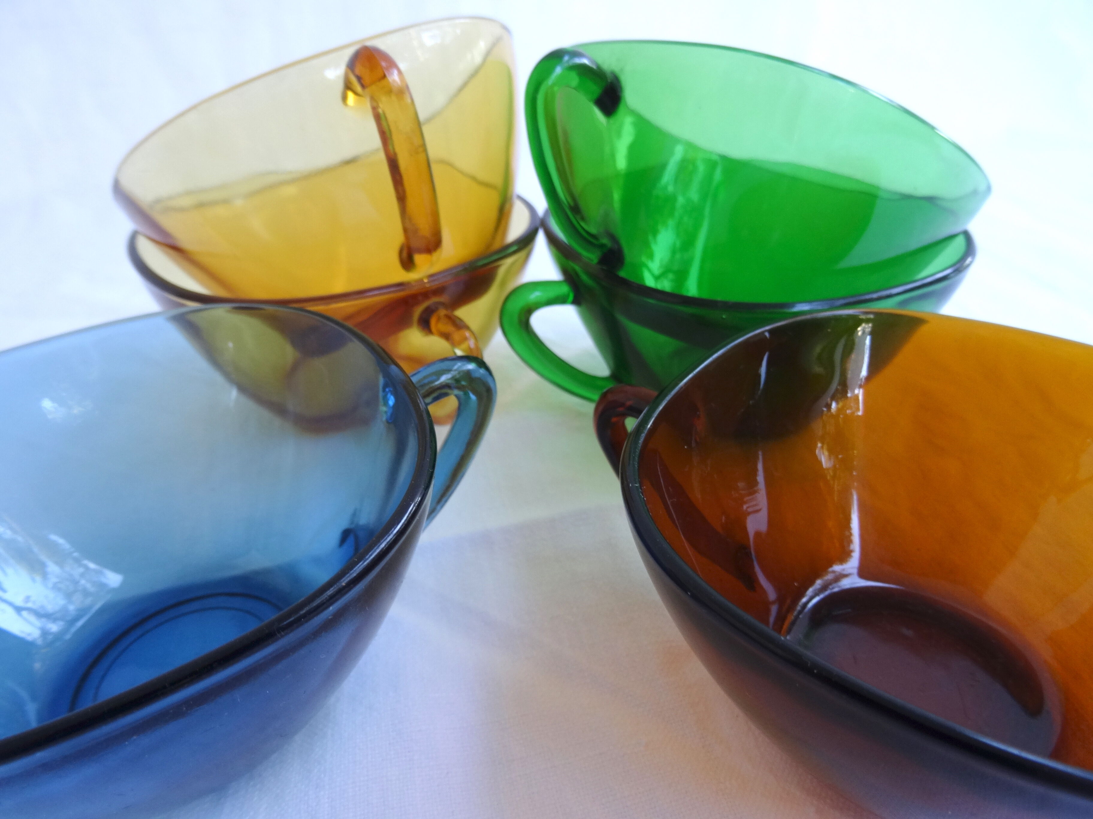 Lot of 6 cups Vereco