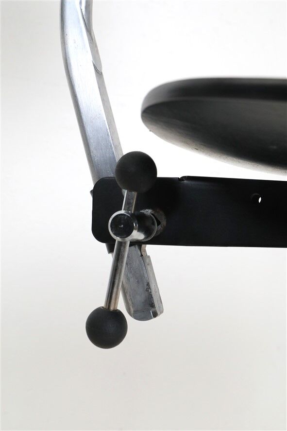 Adjustable Fritz Hansen / Kevi office chair by Jørgen Rasmussen / black / mid-century Danish modern design