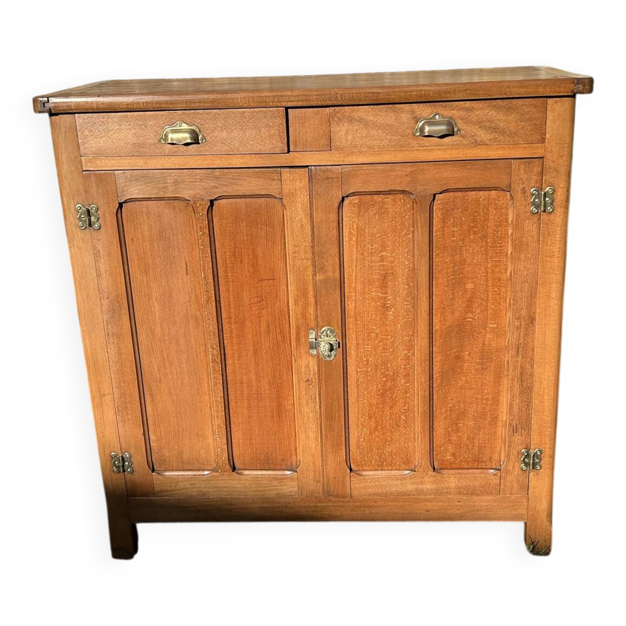 Vintage Parisian buffet in solid beech, hazelnut colour.