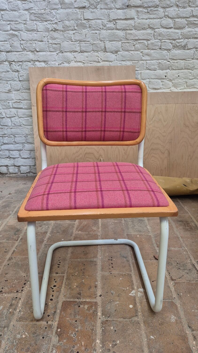 Cesca B32 chair By Marcel Breuer