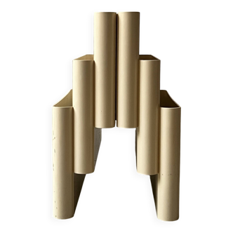 Off-white vinyl magazine rack by Giotto Stoppino for Kartell, Italy 1970