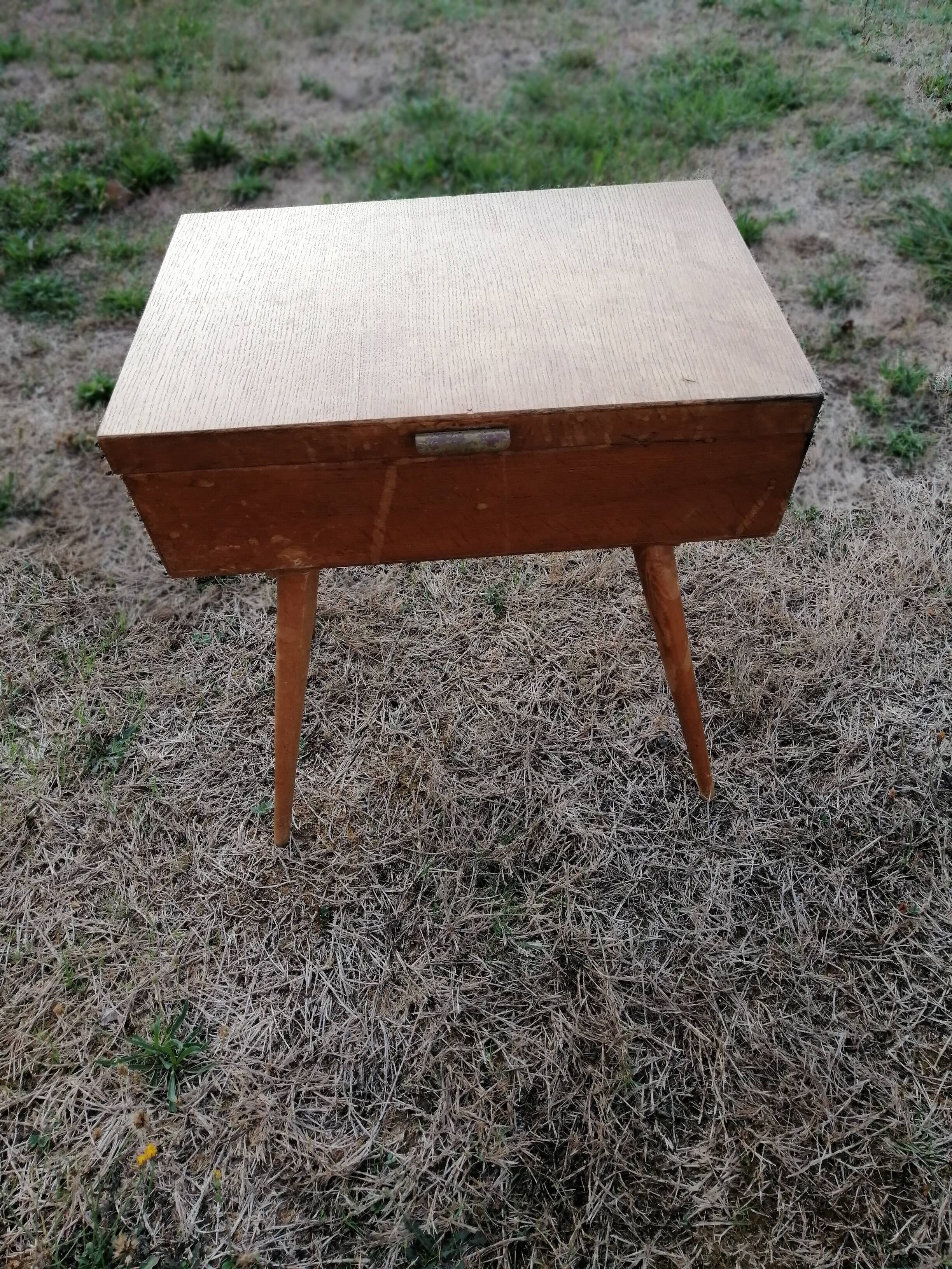 Wooden worker vintage compass feet