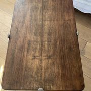 Table d'appoint de style scandinave
