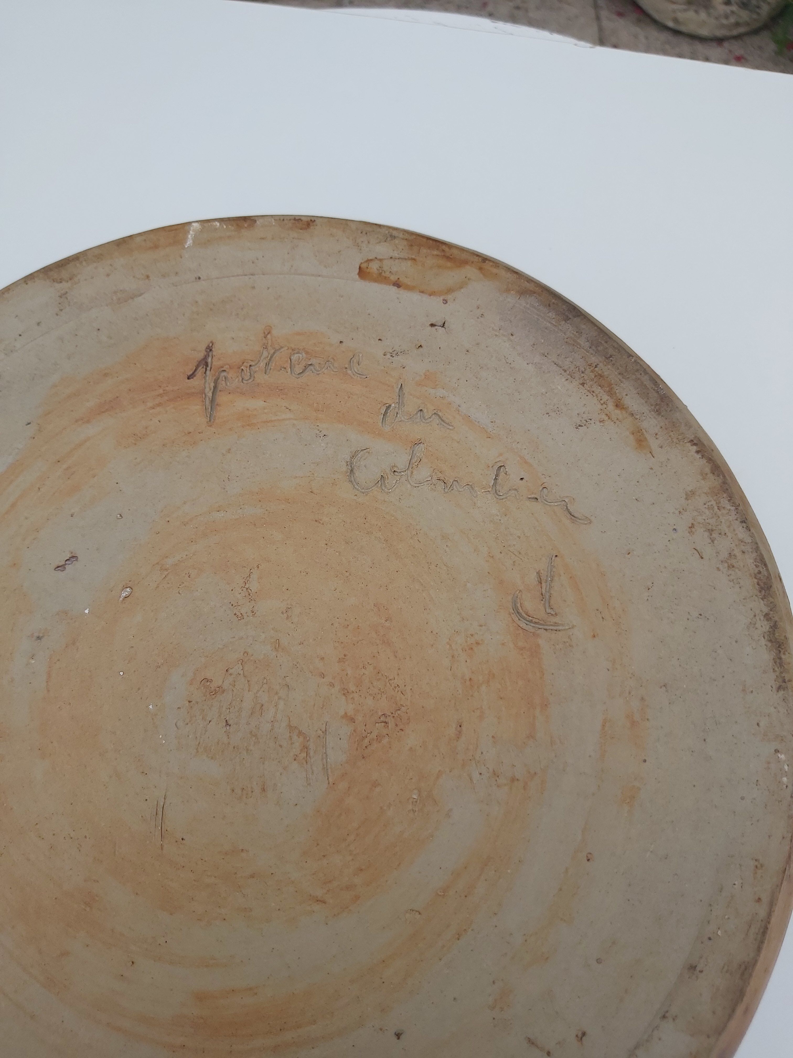 Jatte in terracotta pottery of the Colombier