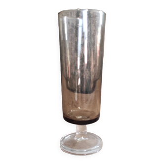 Vintage French champagne glass from Luminarc, in smoked grey