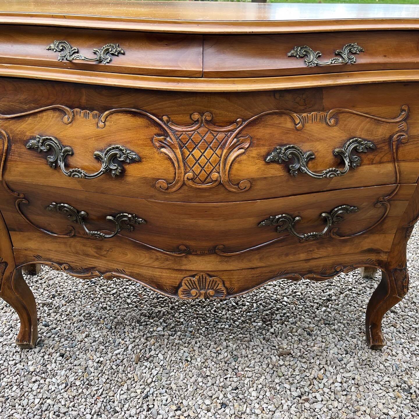 Curved Provençal chest of drawers Louis XV style walnut