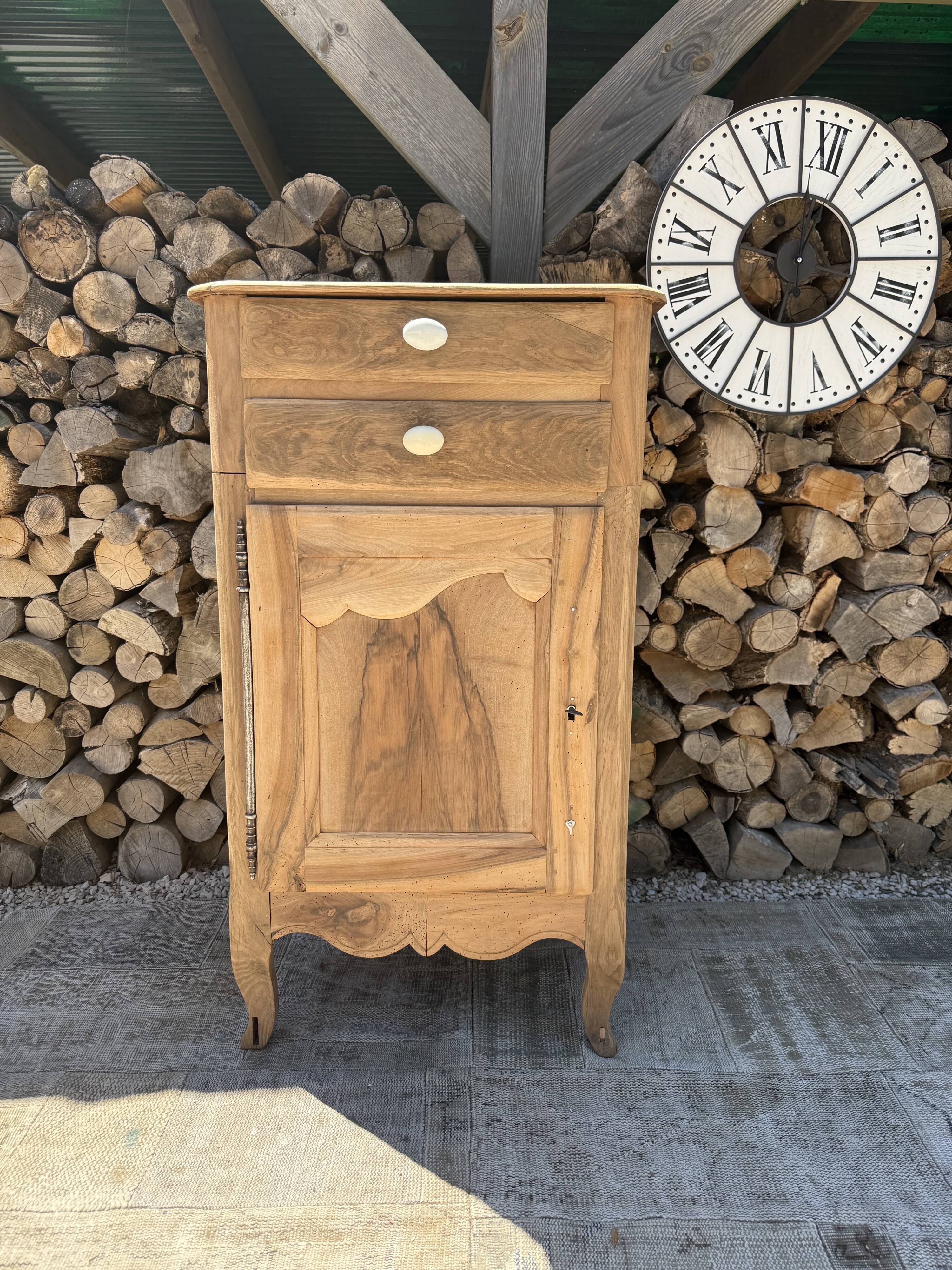 Renovated solid wood confiturer
