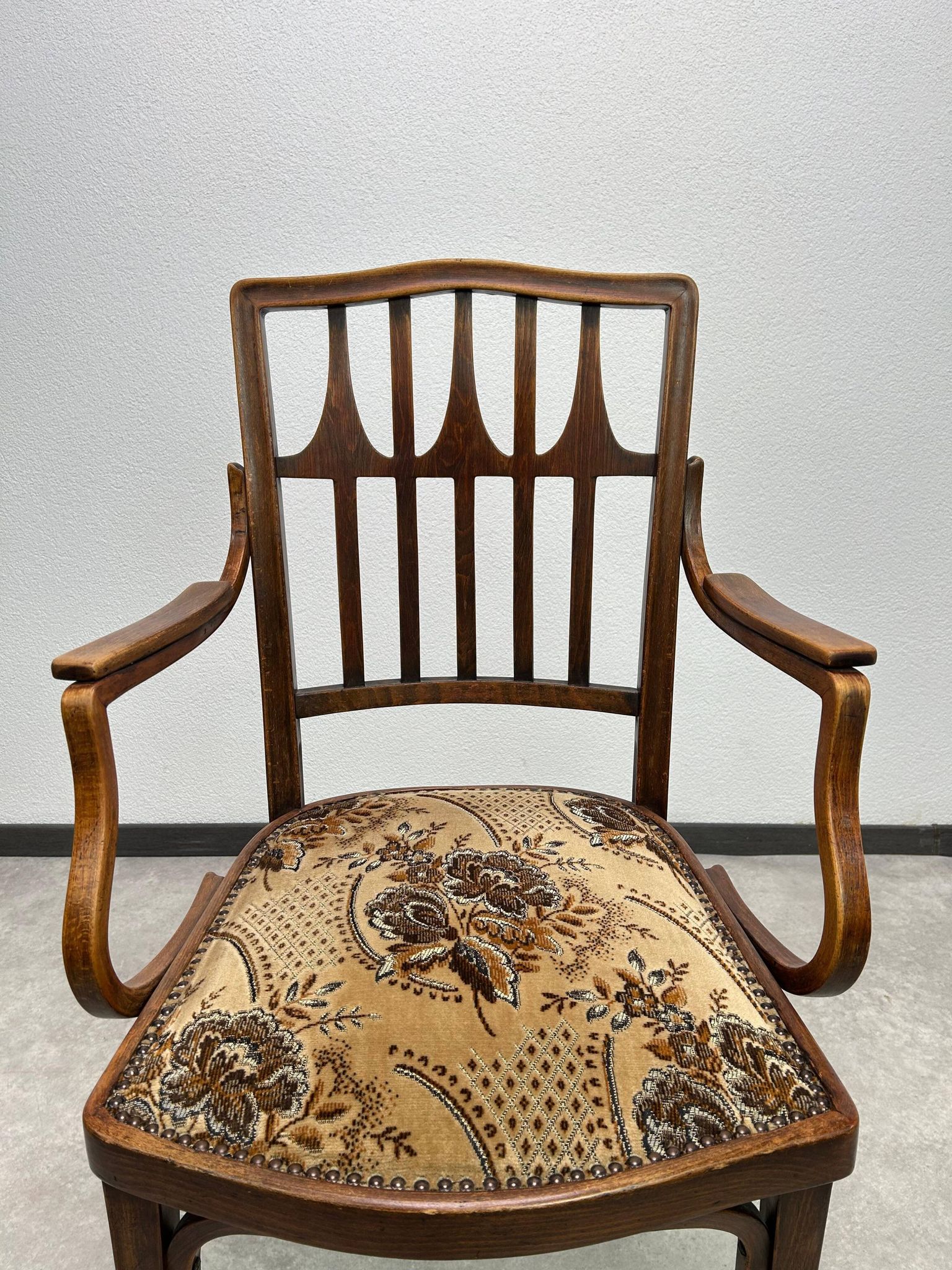 Office chair no. 327 by Kolo Moser for J.J. Kohn