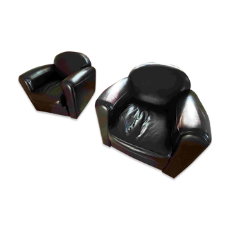 Paire de fauteuils club en cuir marron