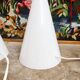 Paire de lampes teepee en verre blanc