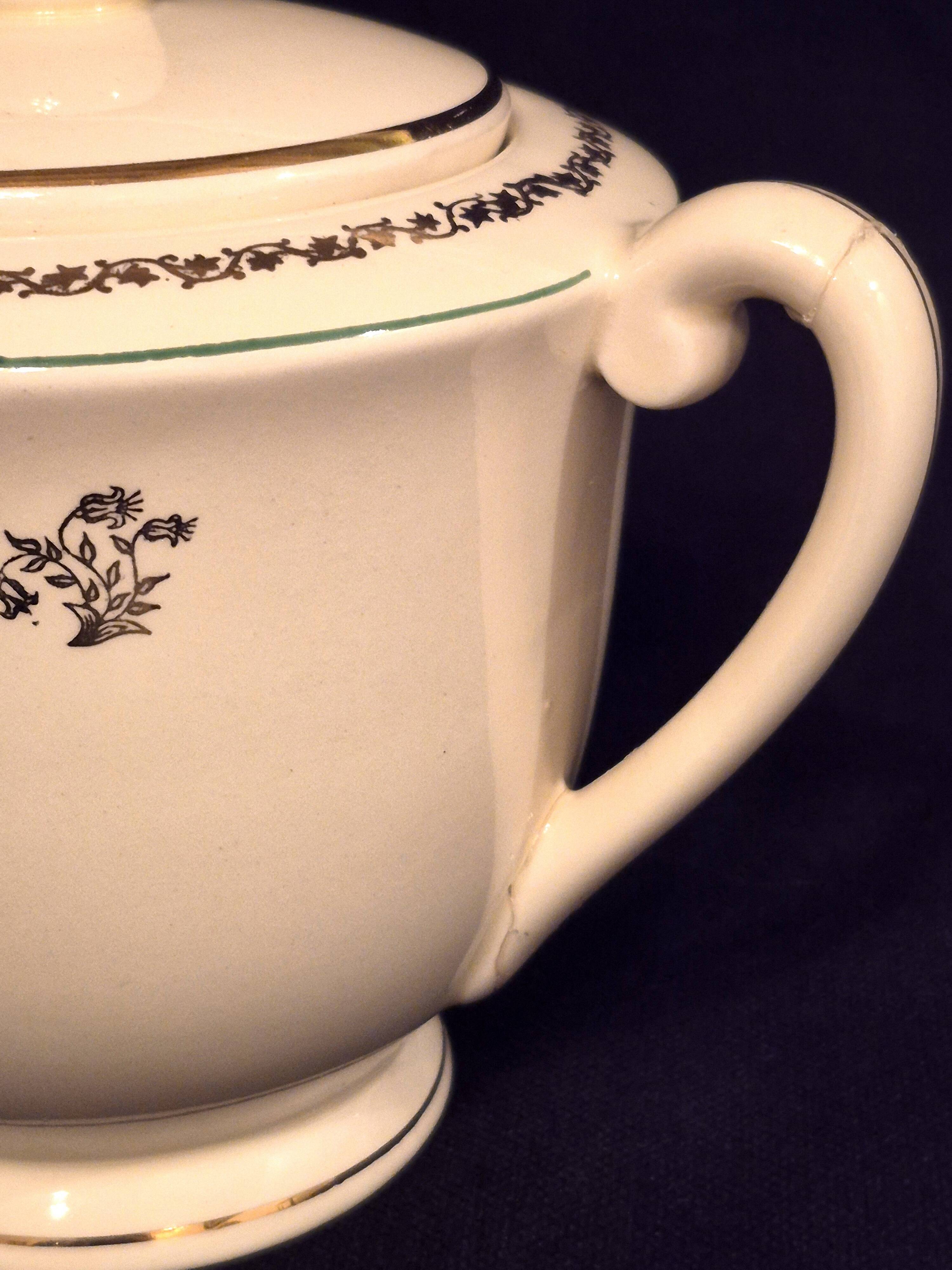 Antique sugar bowl, in Gien earthenware, Model Valence A040