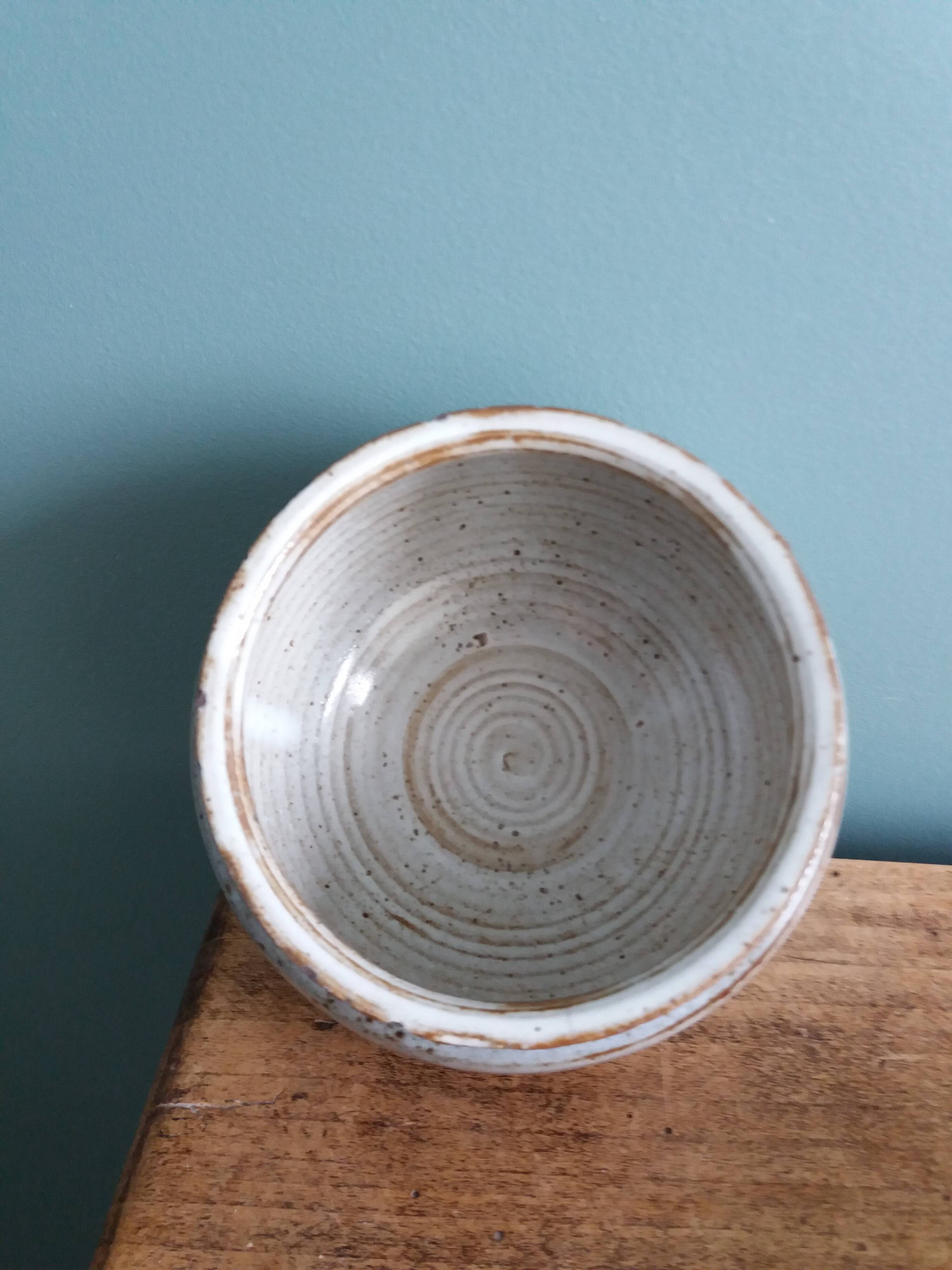 Ceramic pot, signed Atch, Chantal and Thierry Robert