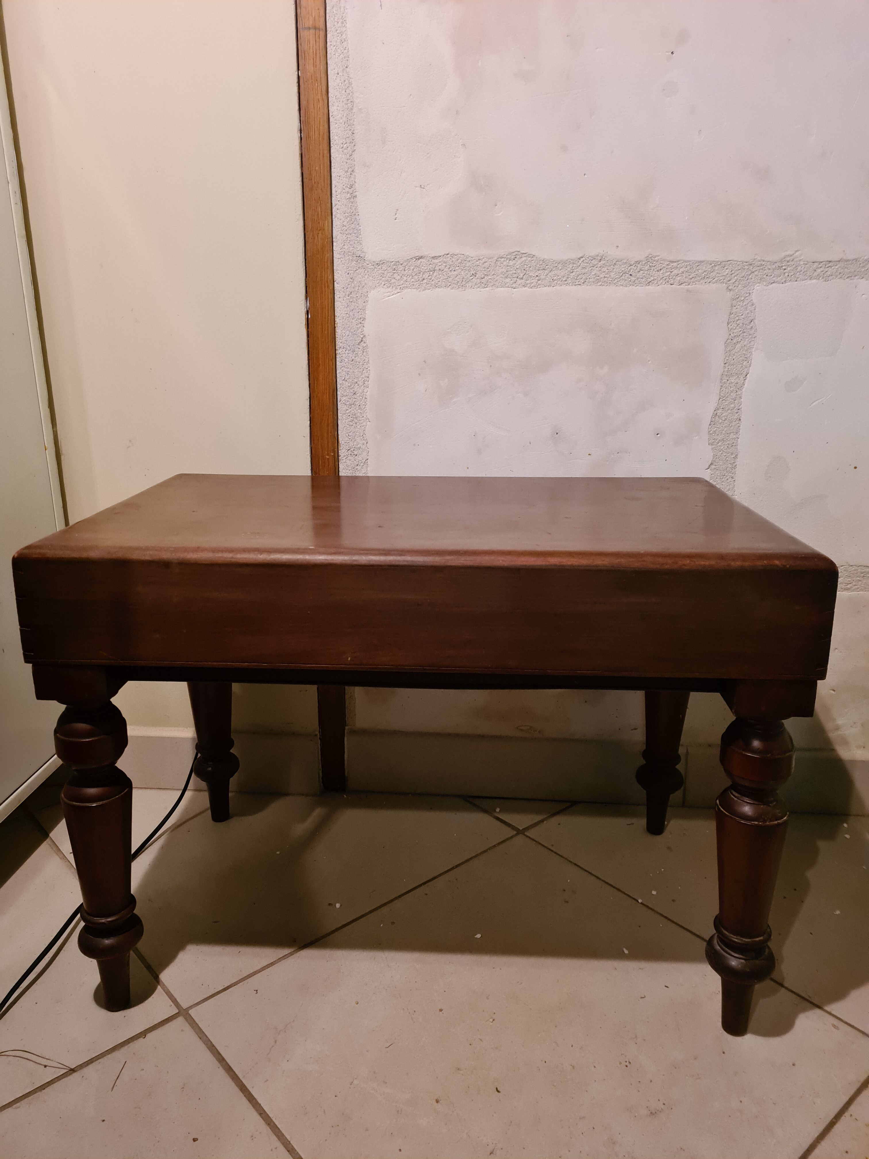 Coffee table with small storage