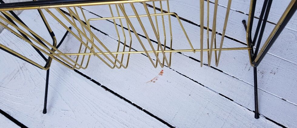 Review door 60 metal black and gold