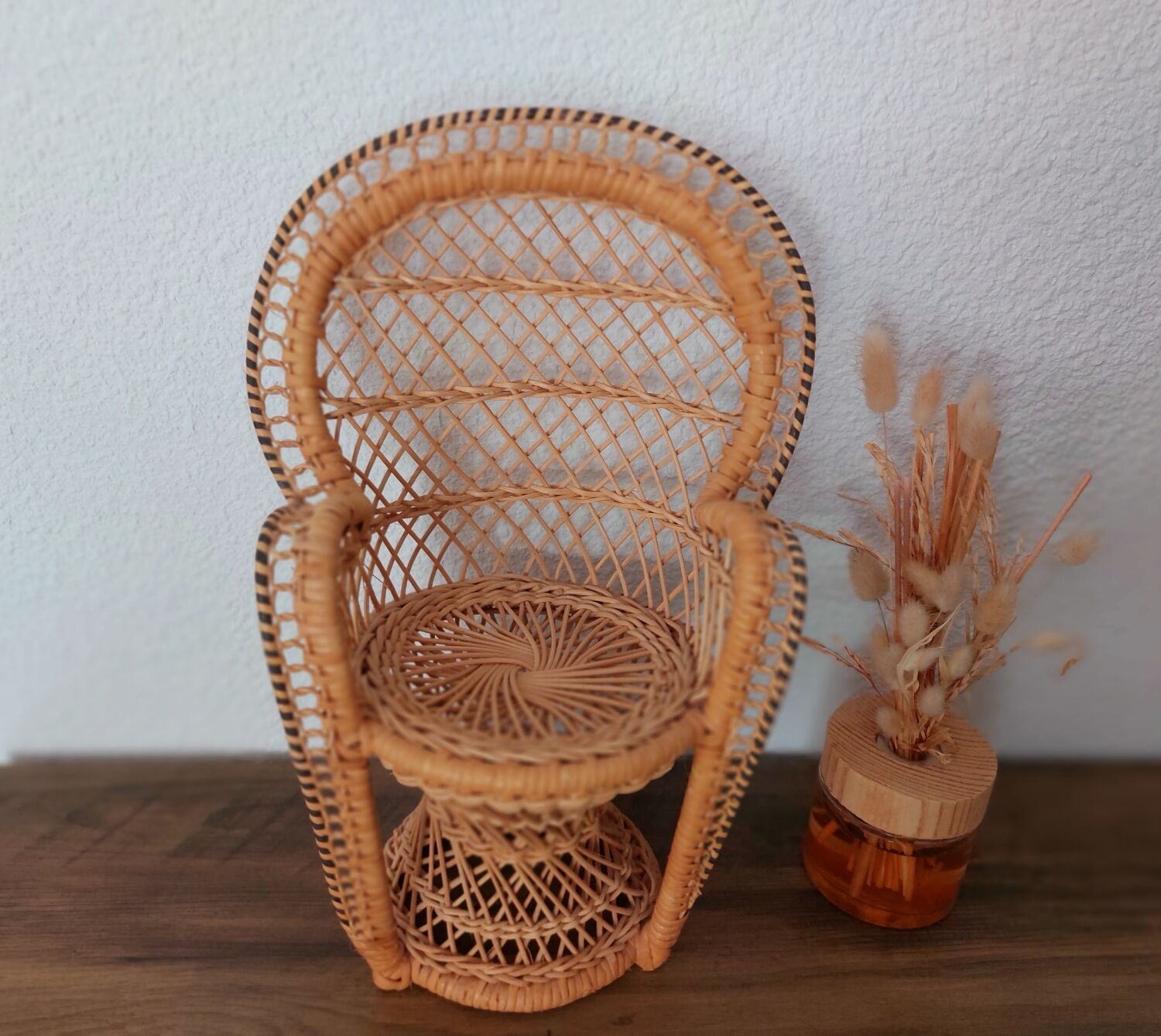 Small emmanuelle armchair for vintage doll wicker / rattan new