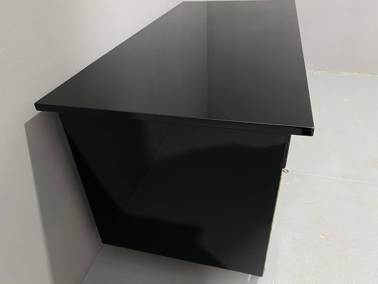 Bureau moderniste tchécoslovaque en chrome et bois, années 1950, Europe