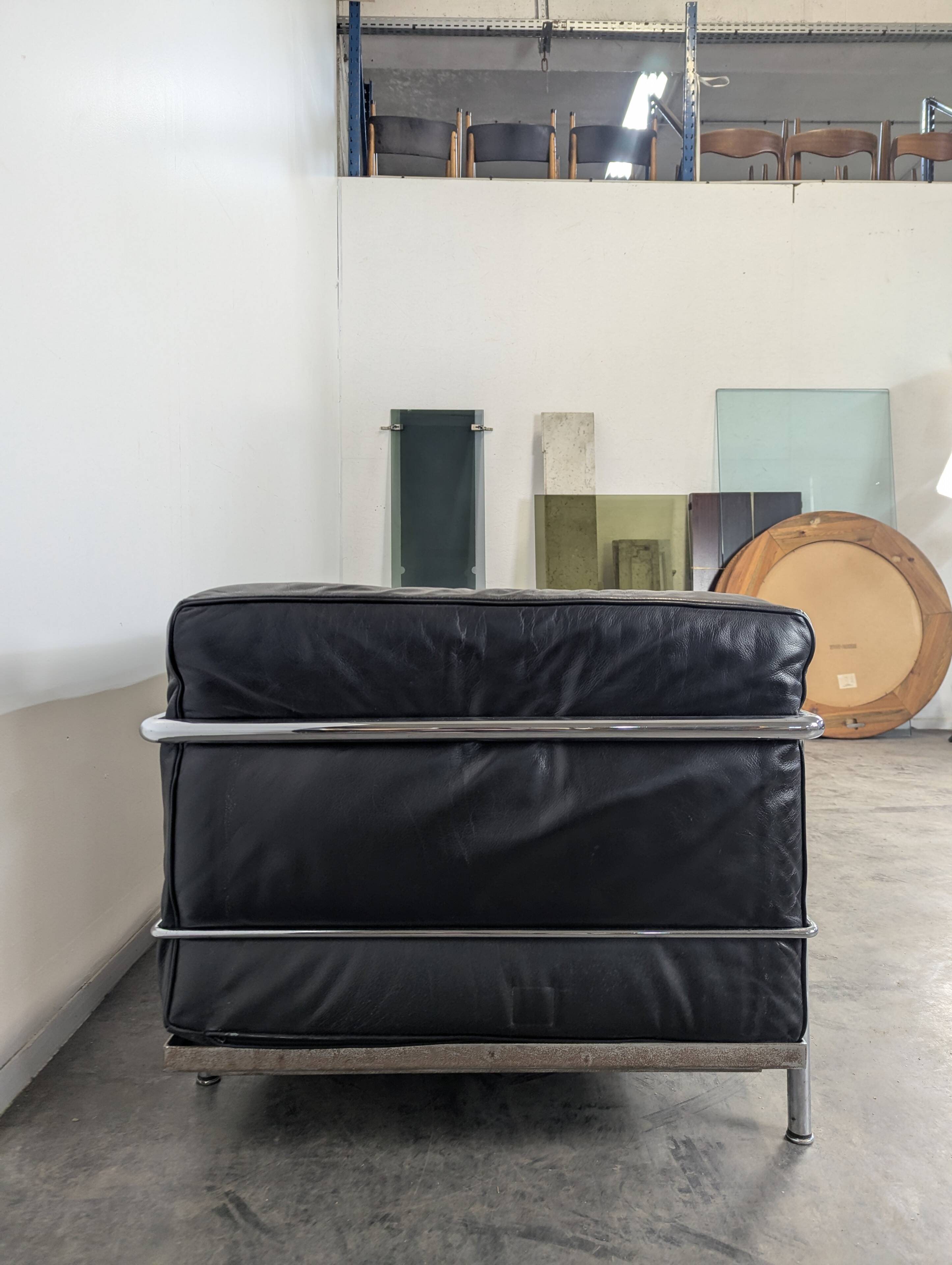 LC3 Canapé model by Le Corbusier and Charlotte Perriand for Cassina
