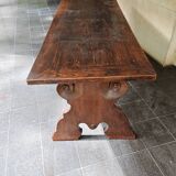Farm table