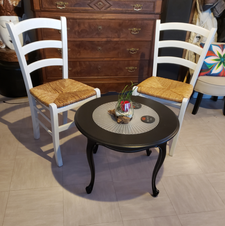 Paire de chaises anciennes