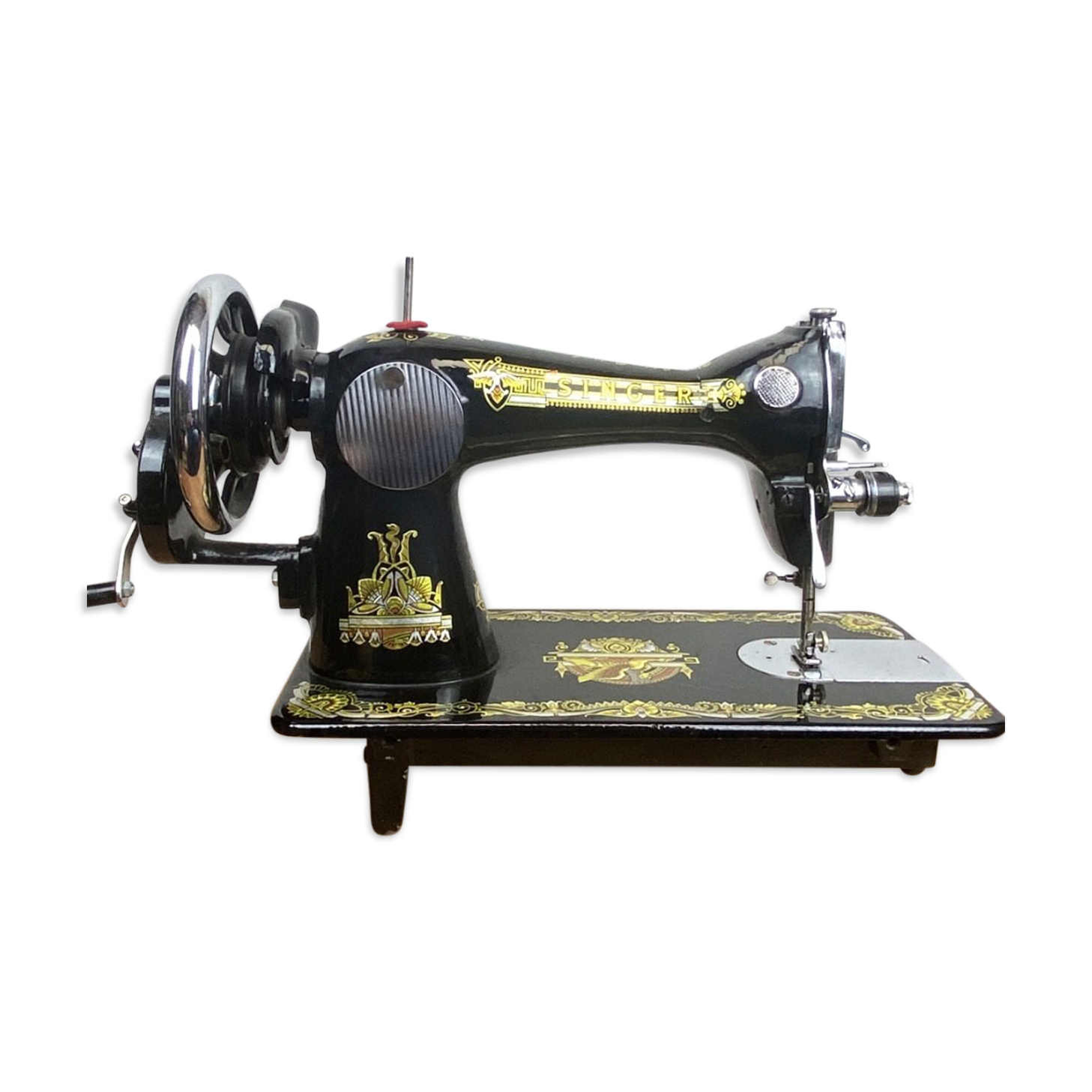 Singer - old sewing machine - black lacquer with golden patterns - very decorative