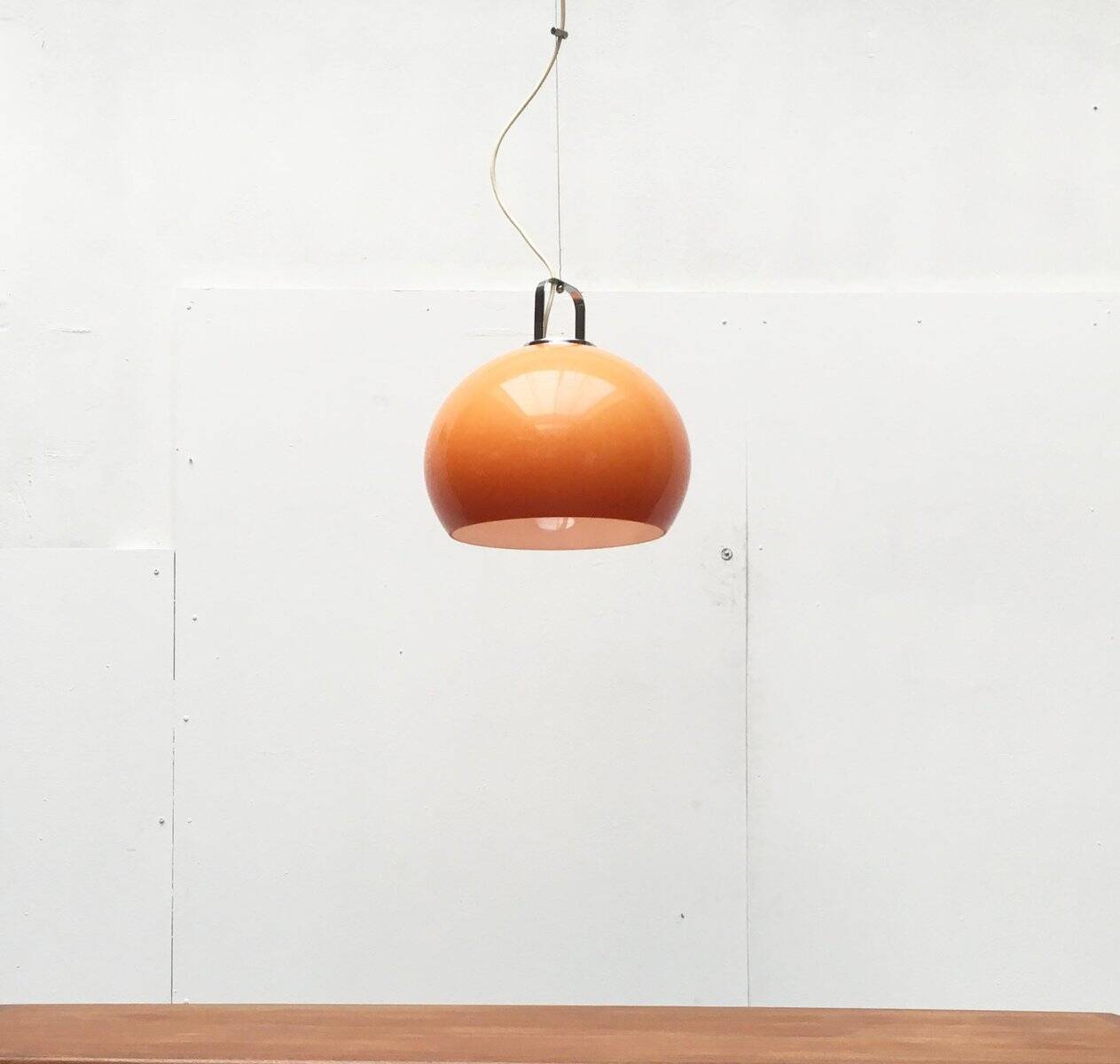 Suspended lamp Zurich Italian from the space age mid-century by Luigi Massoni for Guzzini.