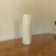 Vase cylindrique vintage en onyx blanc veiné miel