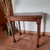 Petite table d'appoint bois