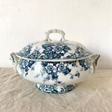 Old soup tureen Saint Amand 1920