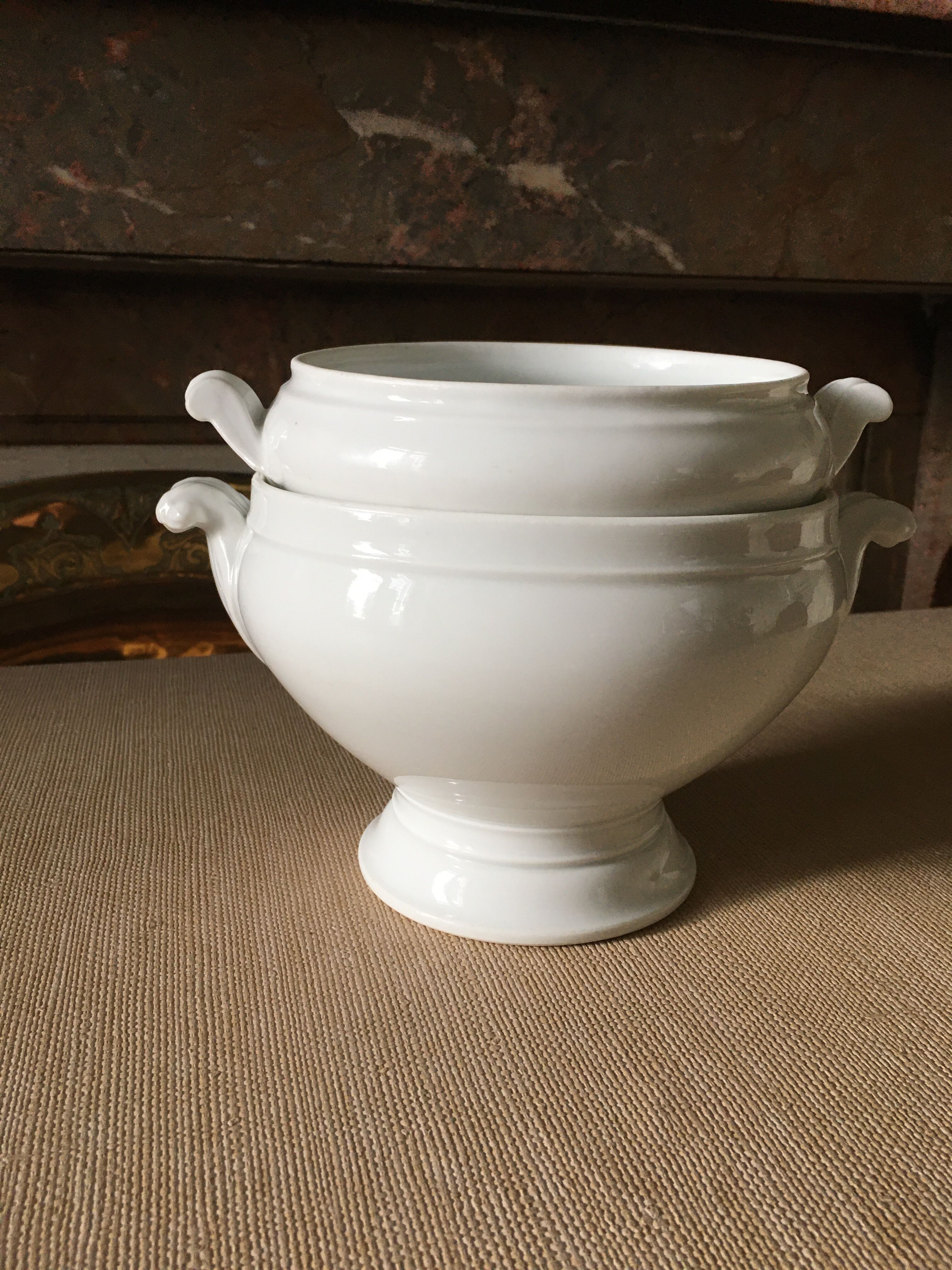 White broth bowl and salad bowl