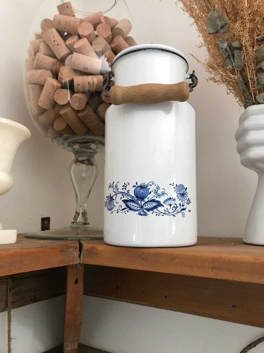 Lot De 2 Pots à Lait Anciens En Faïence - Marron Brillant - 1920-1949