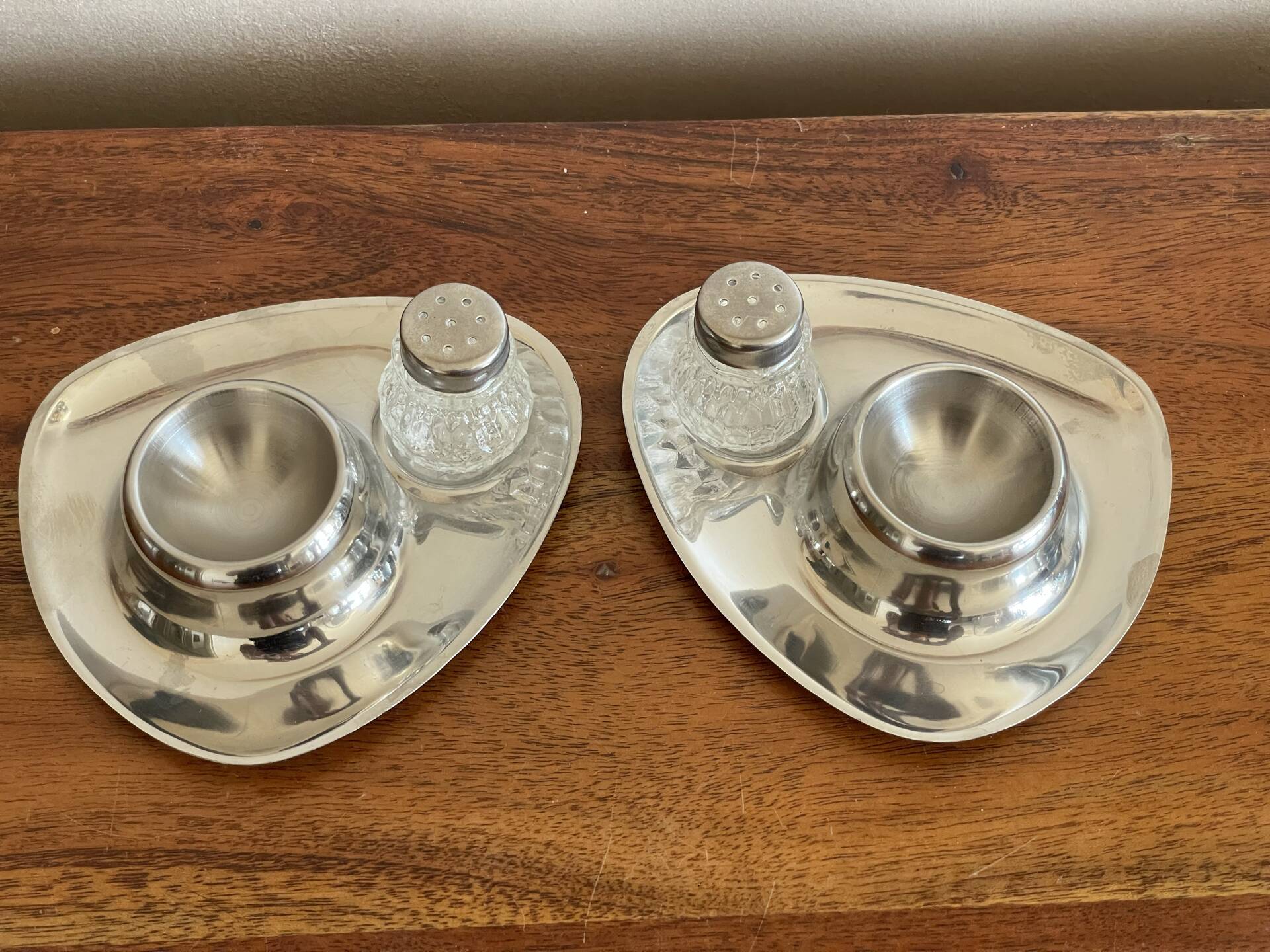 Set of egg cups, salt shaker and pepper shaker
