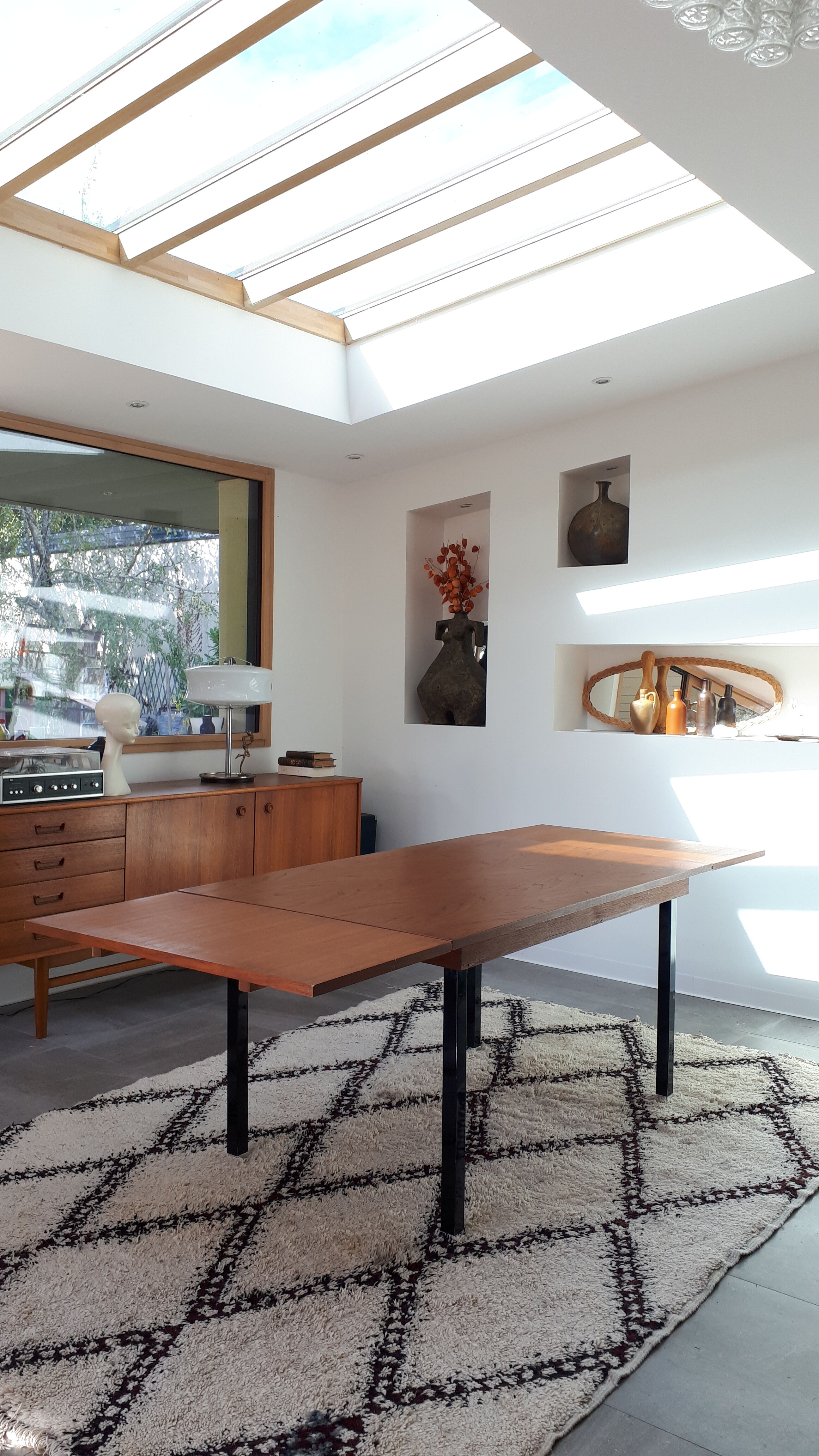 Modernist design table from 1959