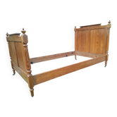 Single pitch pine bed