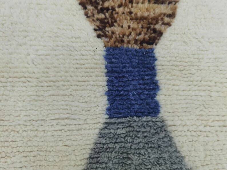 Authentic Moroccan wool rug handwoven, 250x150 cm