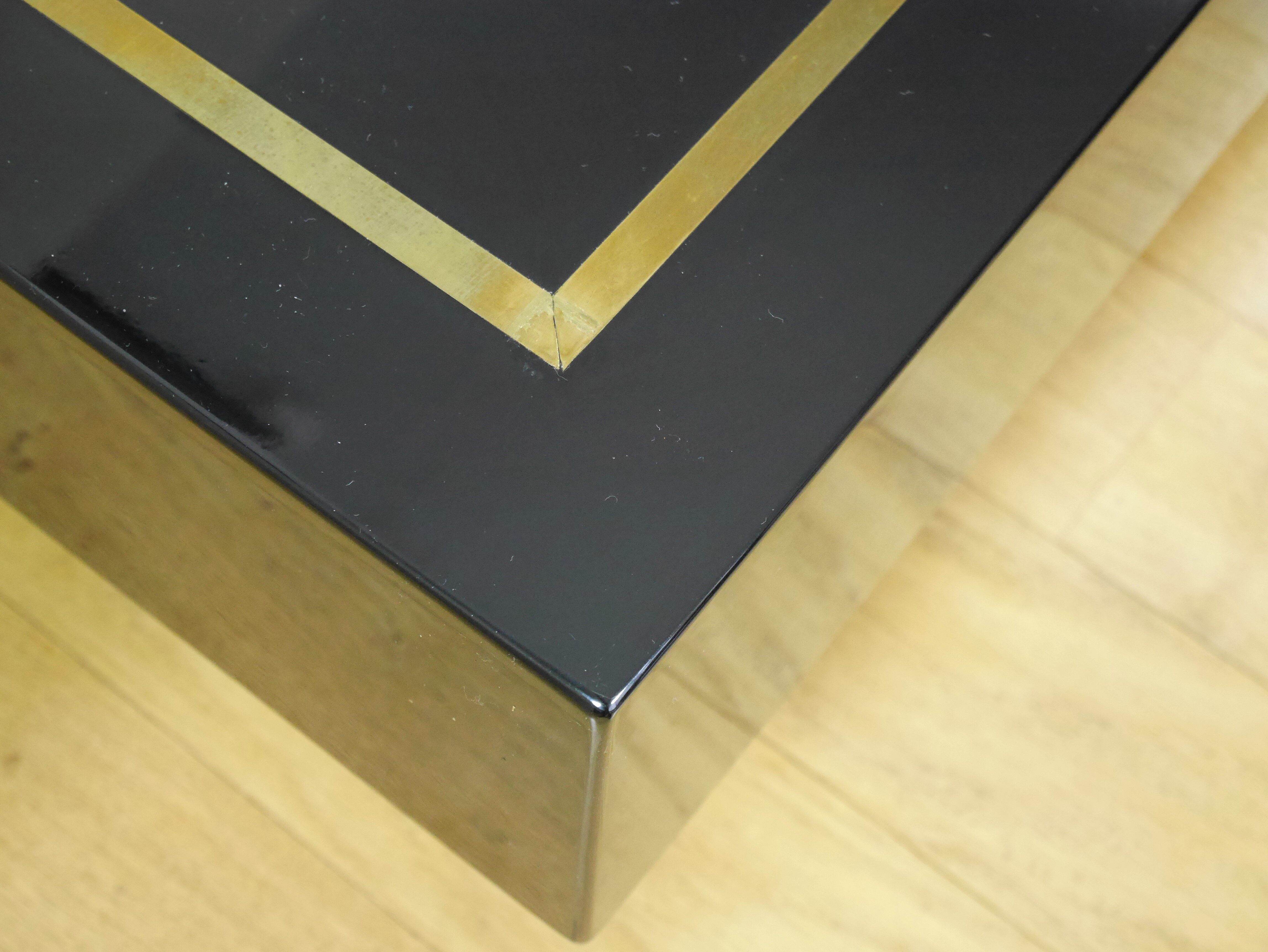 Table basse laqué vintage 70