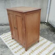 Small oak buffet Parisian style