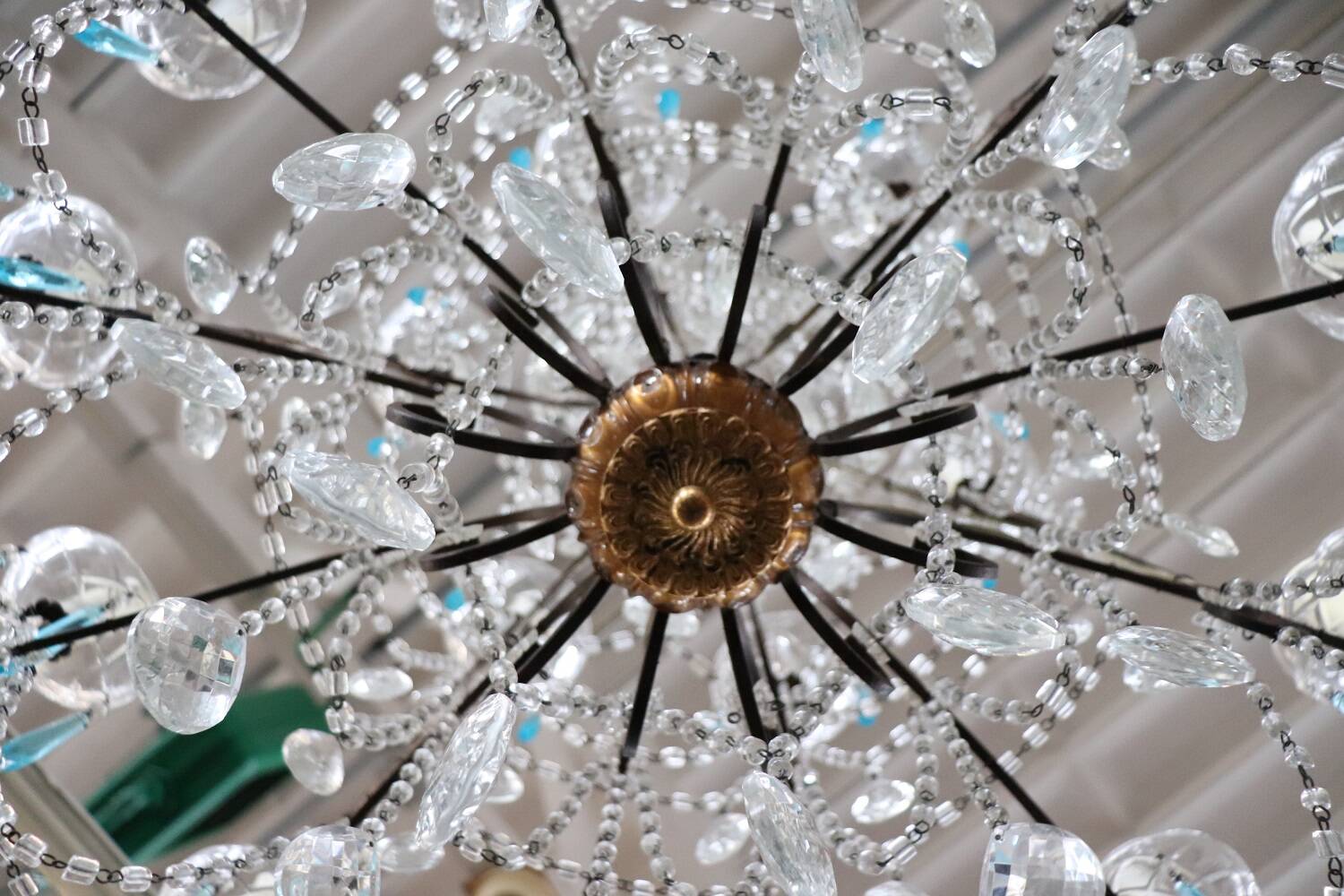 Large Chandelier with 18 Bulbs