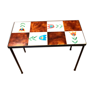 Minimalist vintage coffee table steel and ceramics