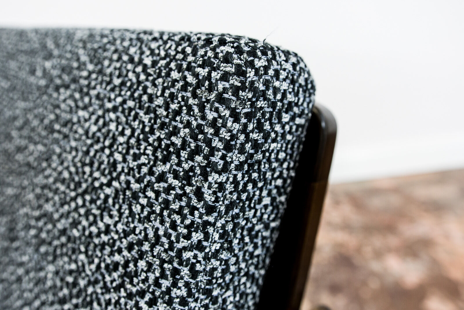 Pair of Restored Black B-7522 armchairs by Zenon Bączyk, 1960’s