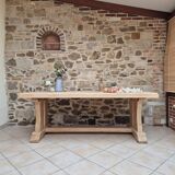 Farmhouse table