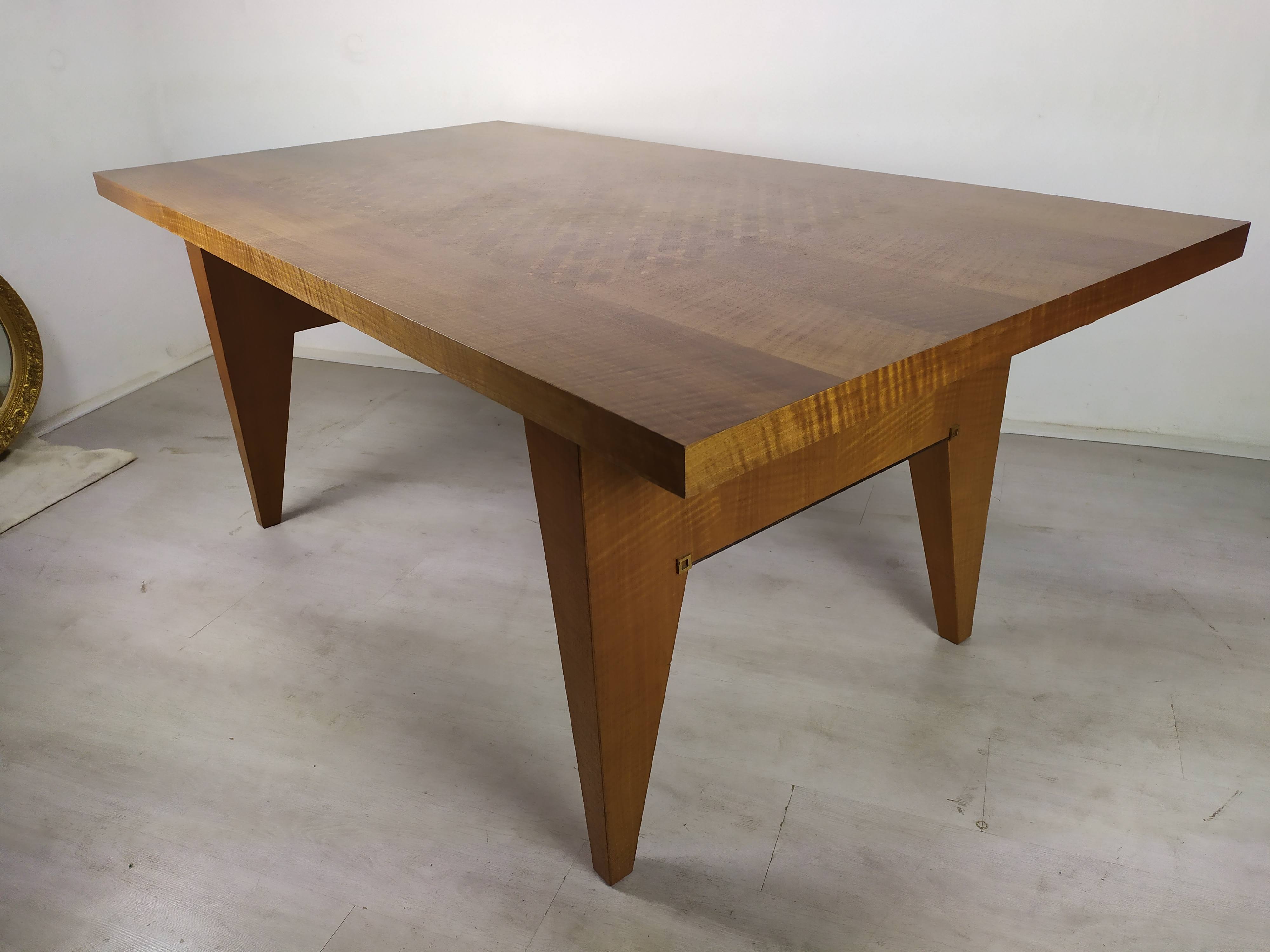 Table a rallonge pied compas