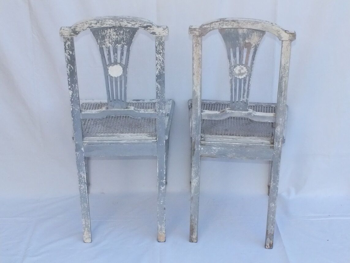 Paire de chaises cannées 1900 style Louis XVI