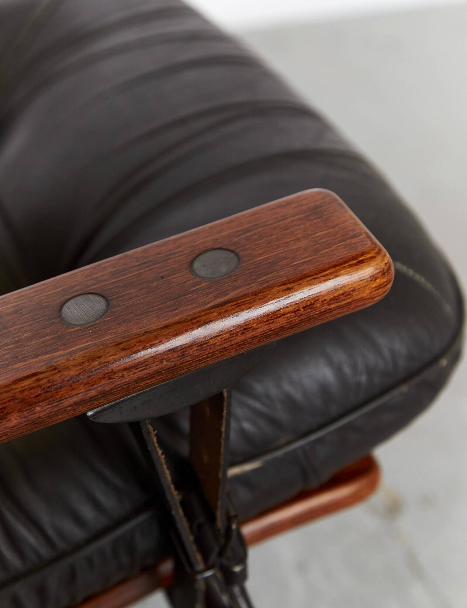 Fauteuil scandinave vintage avec ottoman par Arnt Lande pour Westnofa, anné