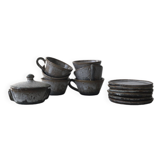 Tea/coffee set in real stoneware